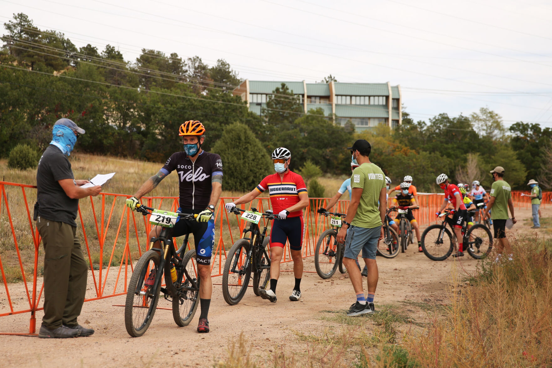 092520-spts-apexbike 10.jpg
